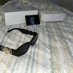 Medusa Biggie Sunglasses