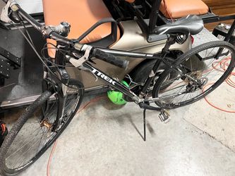Trek Hybrid Bike