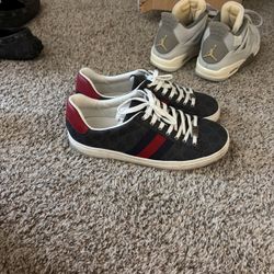 Gucci trainers size 10 with reciept