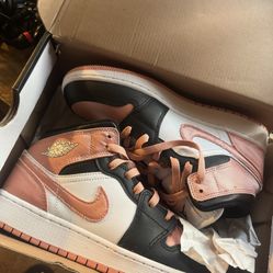 Nike Air Jordan 1