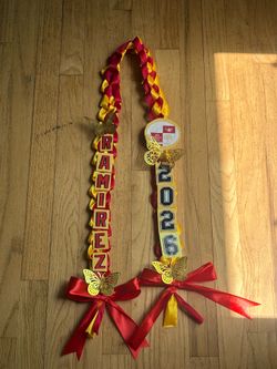 graduation leis
