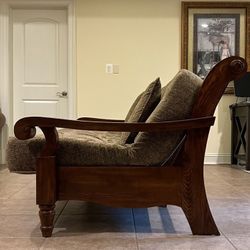 Beautiful Solid Wood Sofabed / Futon / Couch / Sofa bed with 8-inch Mattress