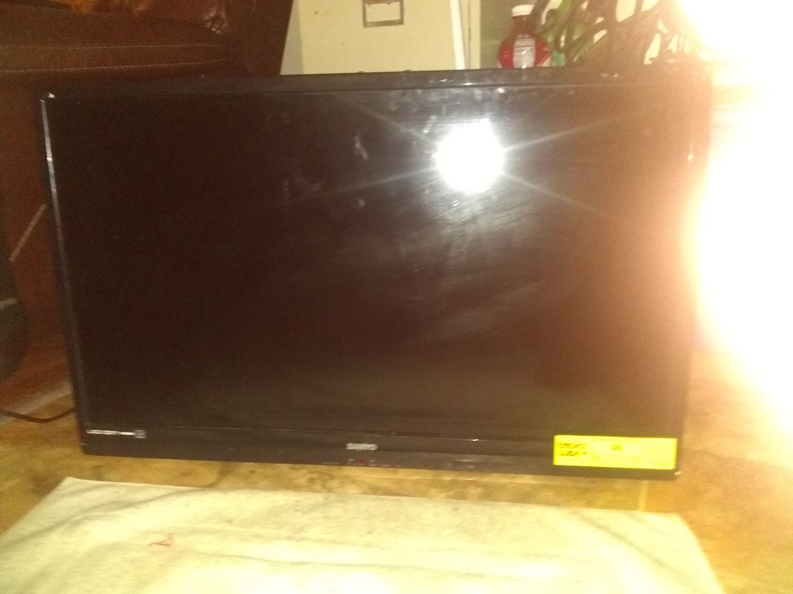 19" flatscreen sanyo. Only used once