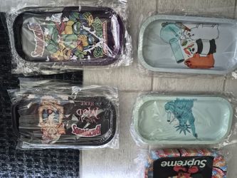 Mini Metal Rolling Tray Cartoon Print Portable Herb Rolling Storage Tray. Total 69