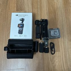 DJI Osmo Pocket 3 Creator Combo.