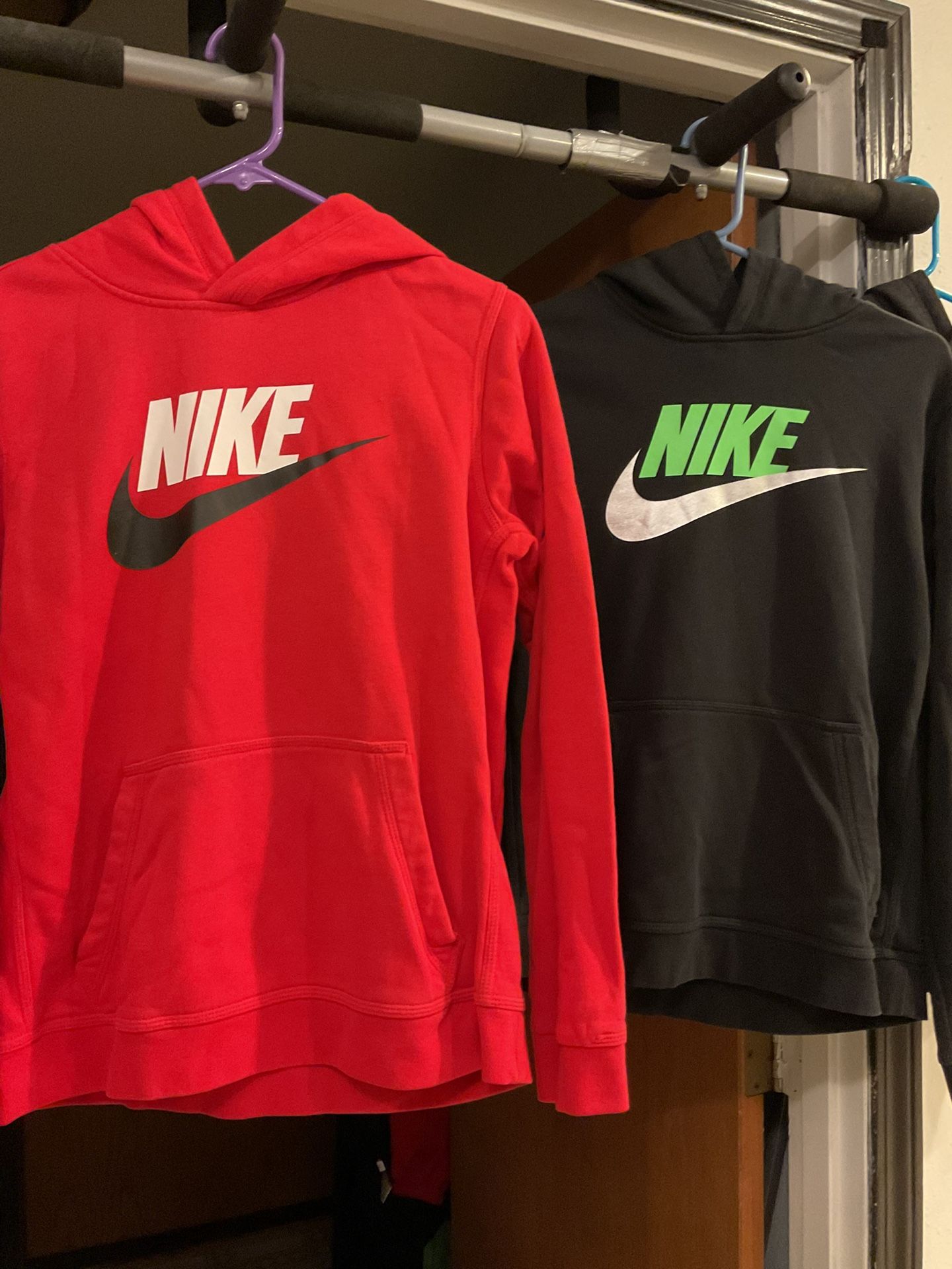 Nike ,Jordan ,details Listed