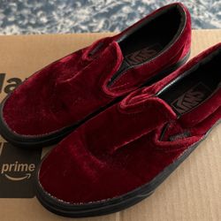 Red Velvet vans