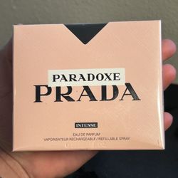 Prada Paradoxe Intense