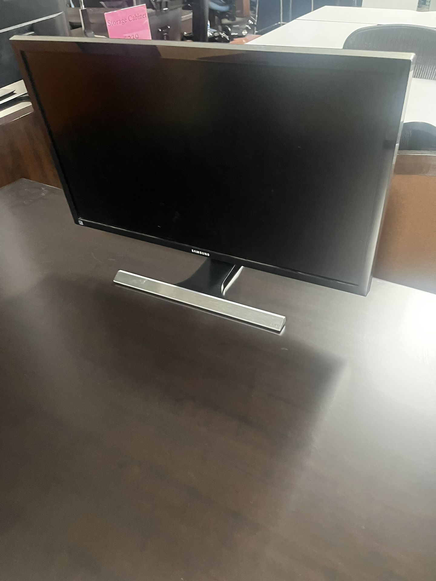 Samsung 32 Monitor