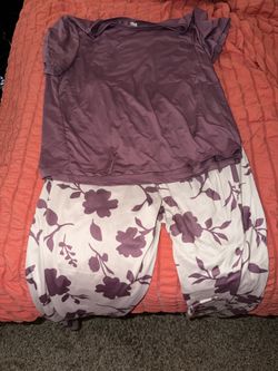 Free Woman’s Pajamas Size Large