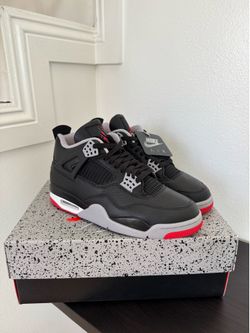 Air Jordan 4 Retro