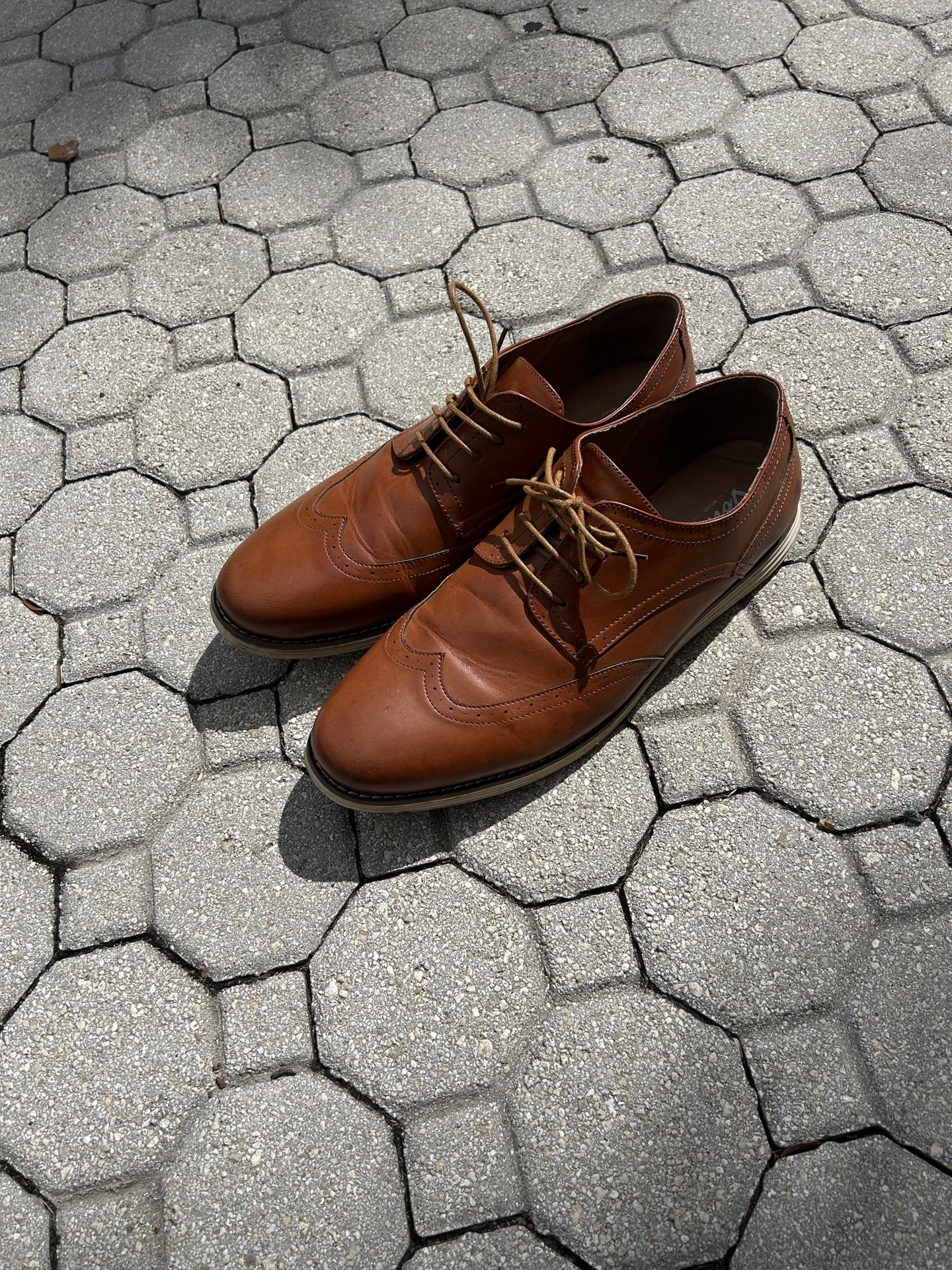 Men’s Size 15 Shoes