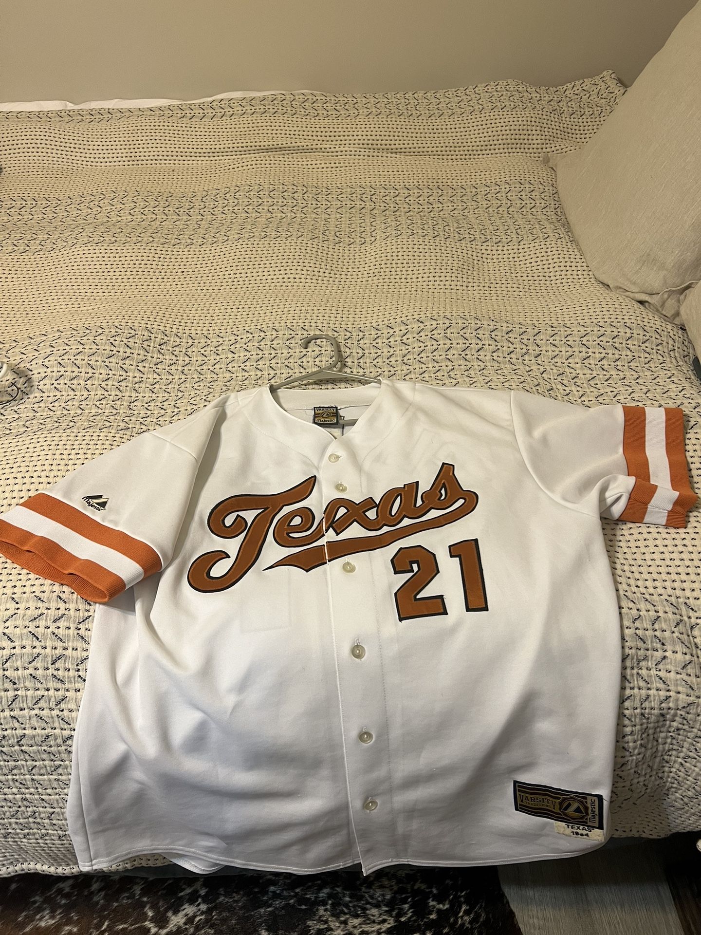 Texas Roger Clemens baseball jersey. XL for Sale in Pomona, CA - OfferUp