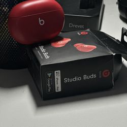 Beats Studio Buds Red