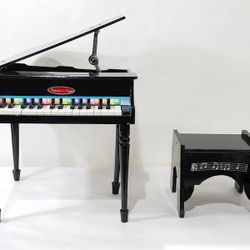 Melissa & Doug Small Child 30 Key Grand Piano