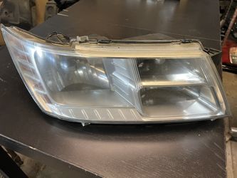 16 Journey Headlight Passenger 