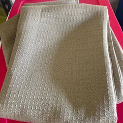 96” Curtains (3 Panels)