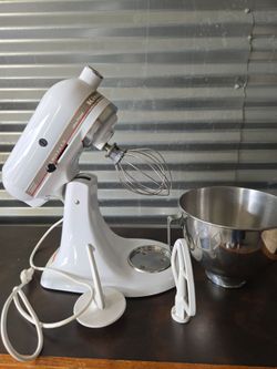 Max watts 300 kitchen aid  ultra power