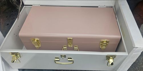 Visions Netal Trunk