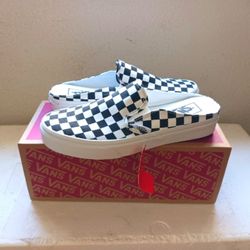 Vans Multiple Sizes Read Entire Description