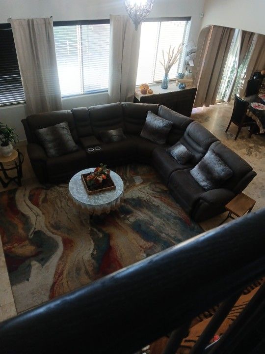 Reclinable Elwctric Round SOFA
