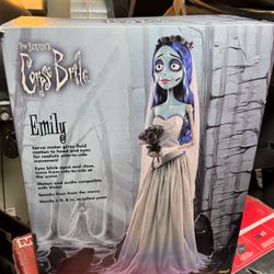 Corpse bride Emily Halloween decoration