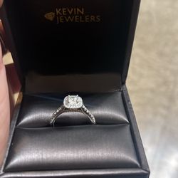 14 Kt White Gold
