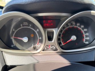 2012 Ford Fiesta Great Conditions
