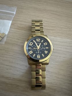 Guess Watch