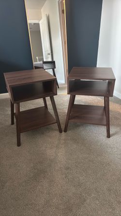 Two end/ side tables