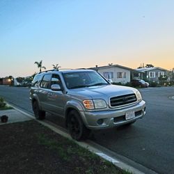 2002 Toyota Sequoia