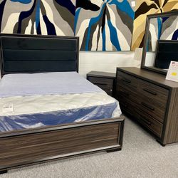 Queen Size 4pc Bedframe Set $899
