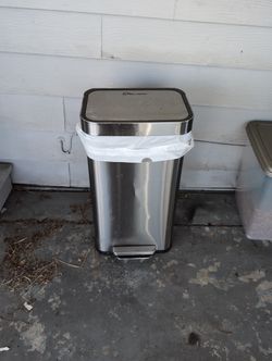 Kitchen Trash Can, Tall