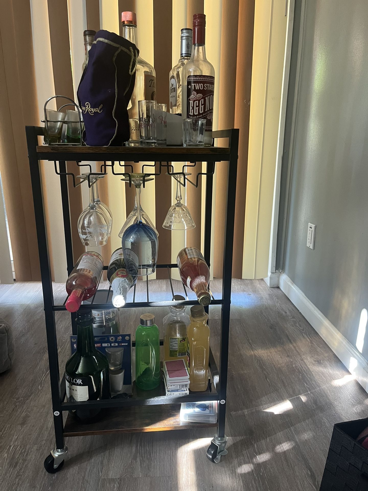 Liquor Bar Cabinet 