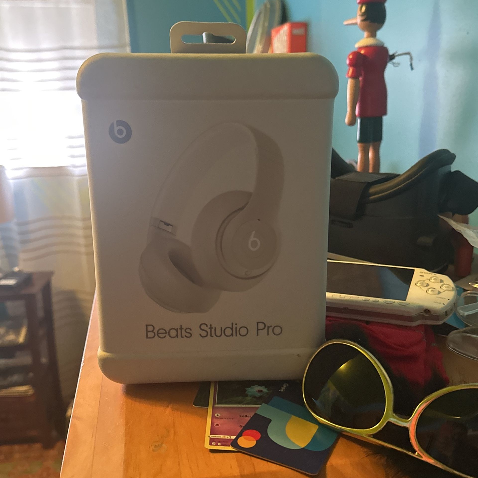Beats Studio Pro