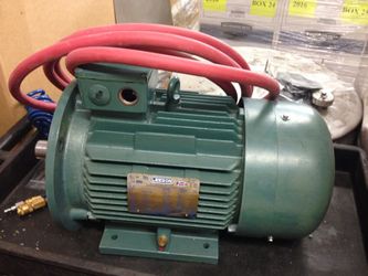 Leeson IEC Metric Motor
