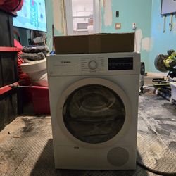 Bosch 500 Series Dryer 24"