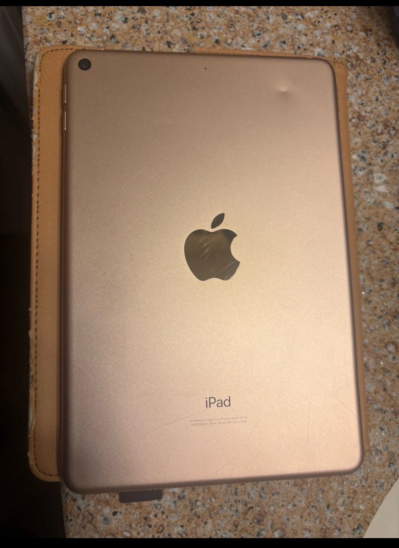 Apple iPad Mini 5 64GB Unlocked Good Condition - Rose Gold
