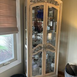 2 Glass Curio Cabinet With Light 