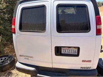 06 Gmc savahnna rear doors