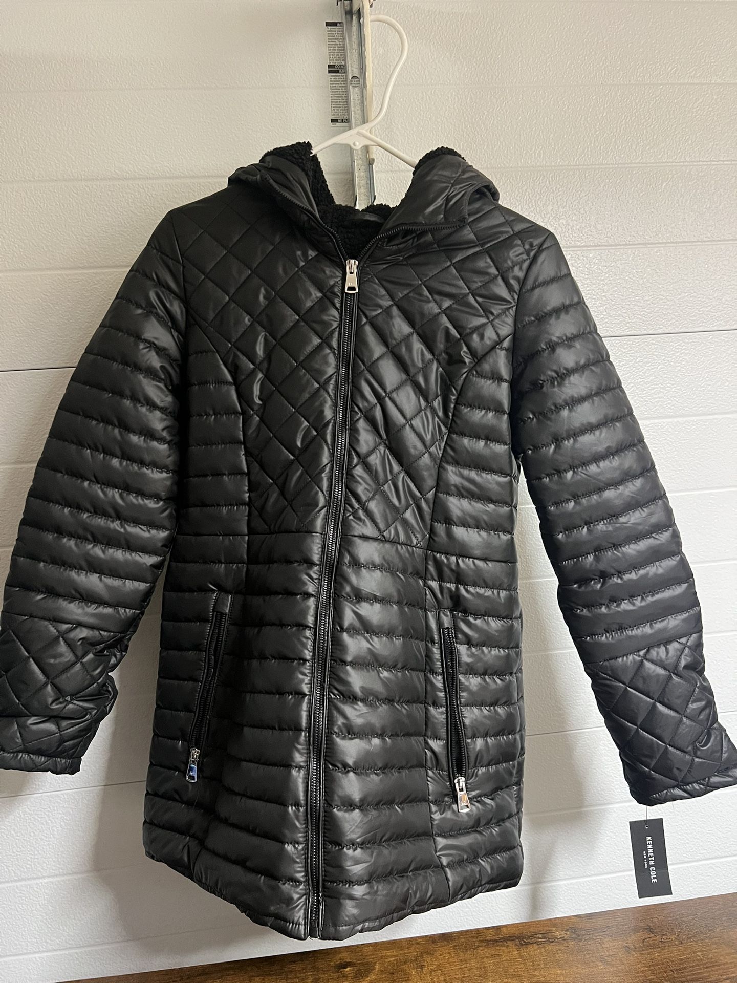 Women’s Kenneth Cole New York XS puffer black jacket NEW NWT