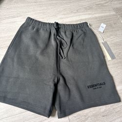 Essential Shorts 
