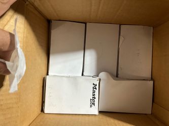 Master lock combination  lock LOTS