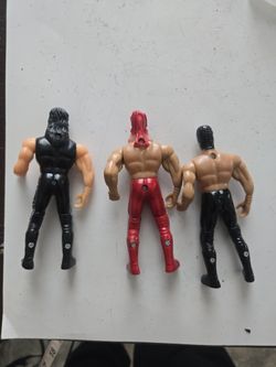MINI WWE WRESTLERS