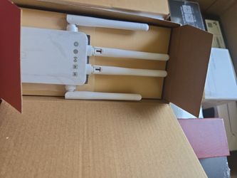 WiFi Range Extender / Repeater