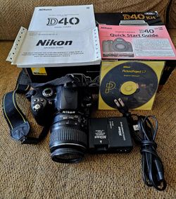 📸 Nikon D40 DSLR + 18-55mm Lens – COMPLETE KIT – TESTED & WORKING