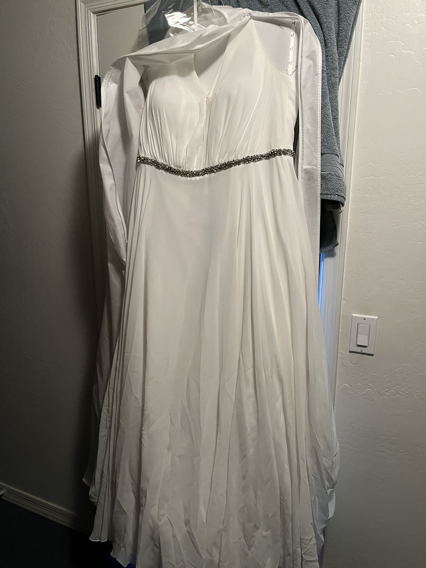 Brand New Wedding Dress
