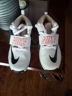 Boys shoes