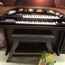 Organ And A Piano For Sale 