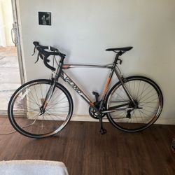 Vilano Shadow 3.0 Road Bike